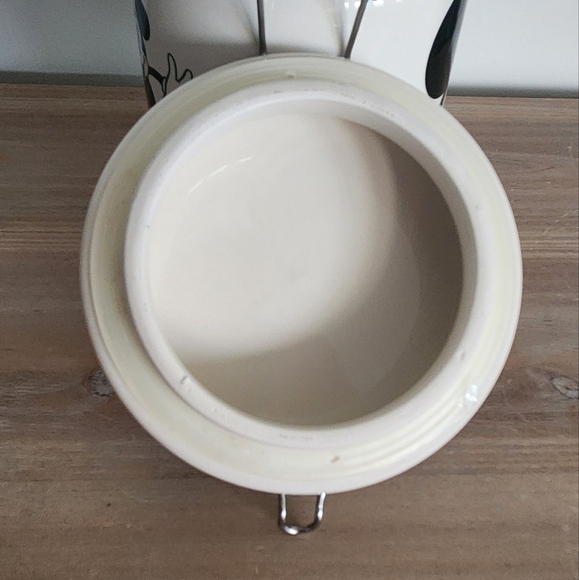 🐭 Disney Mickey Mouse Ceramic Canister – Storage Jar, Classic Design, Clean Con - Picture 12 of 14